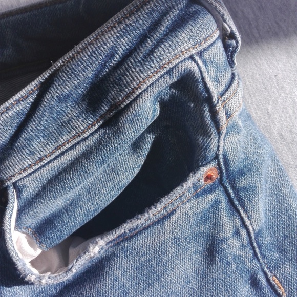 !!! FREE ADD ON !!! zara distressed jeans - Picture 5 of 8